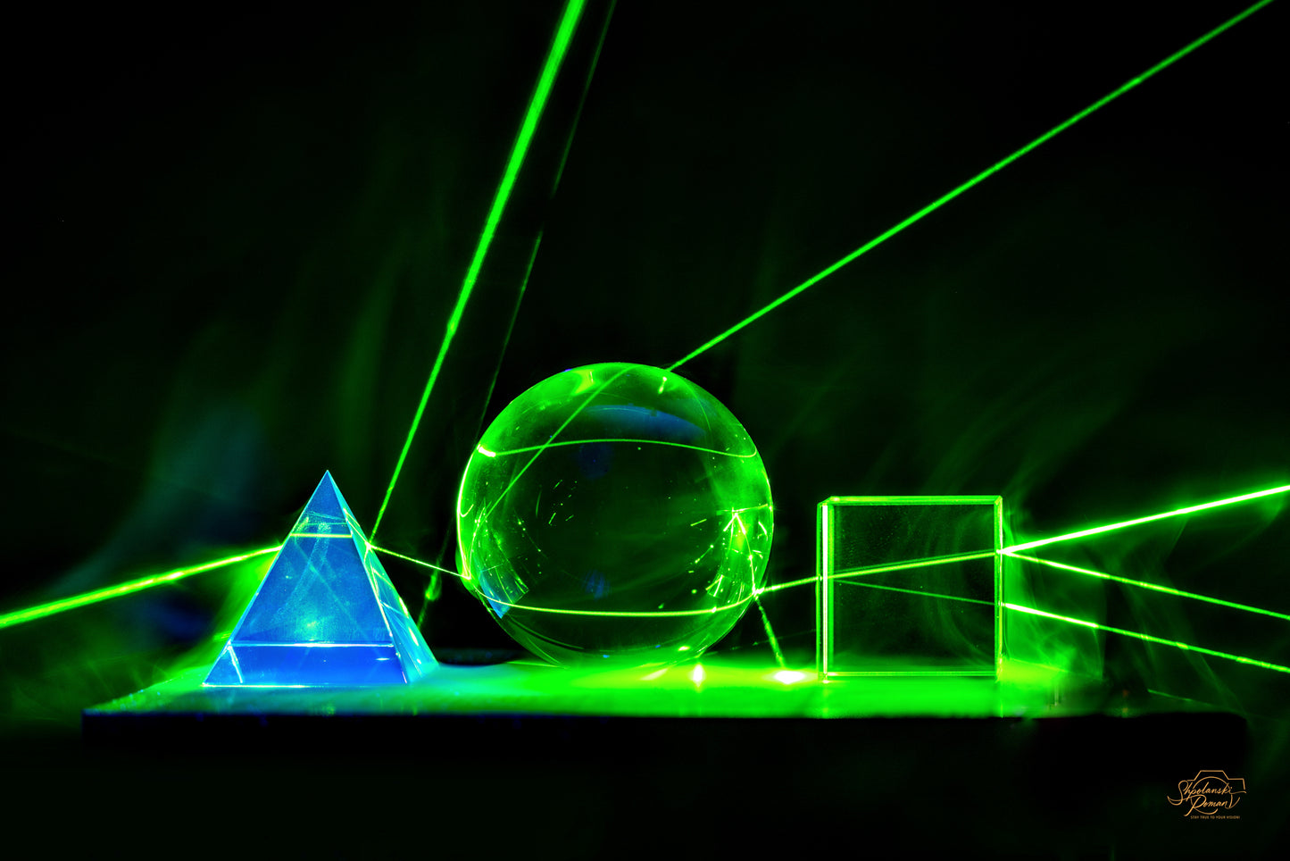 Green laser triangle, circle and square shapes