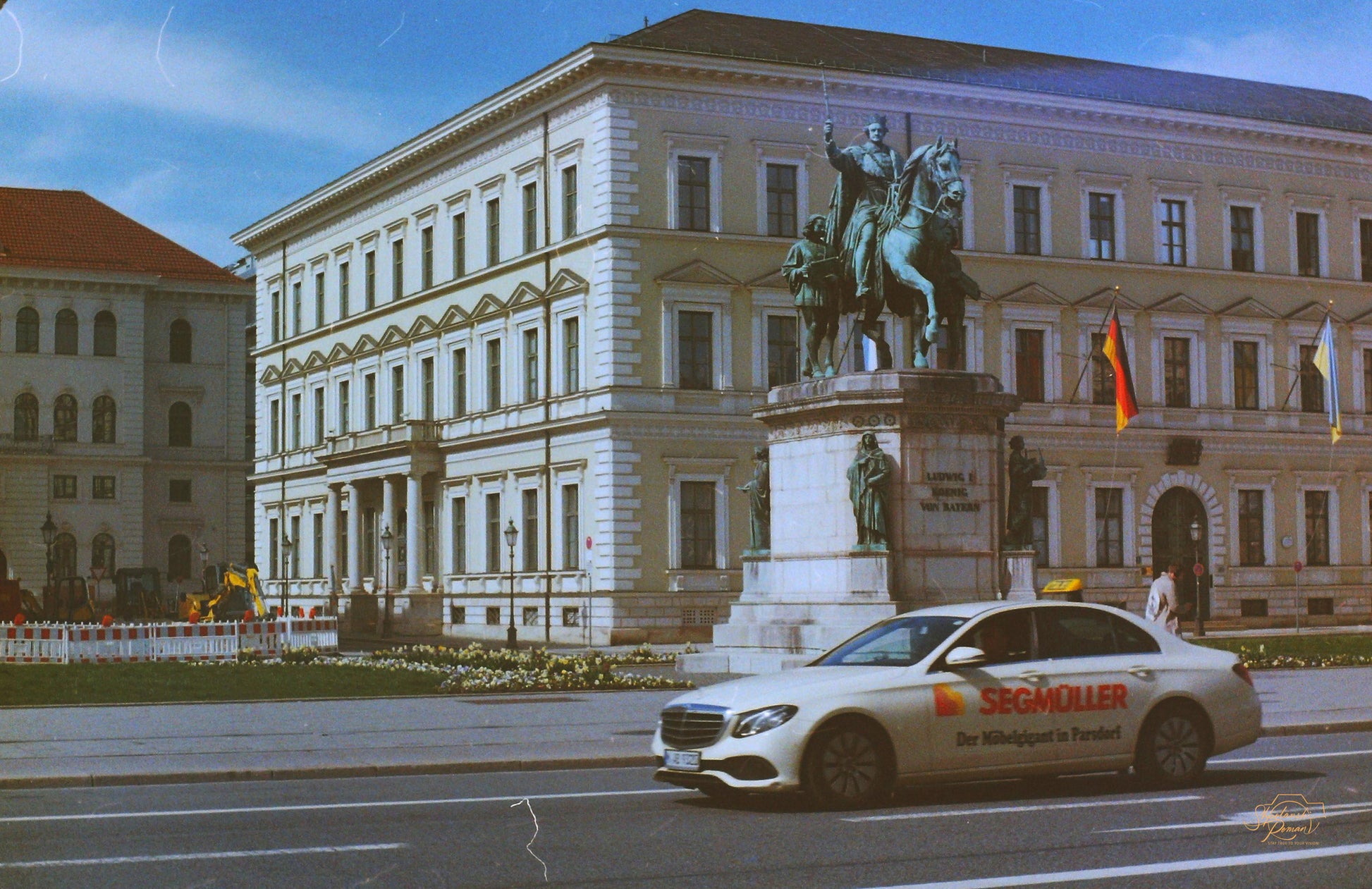 Wittelsbacherplatz square in Munich